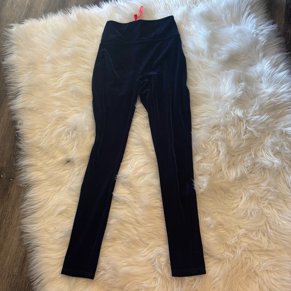 Blue Velvet Leggings - Picture 2 of 4